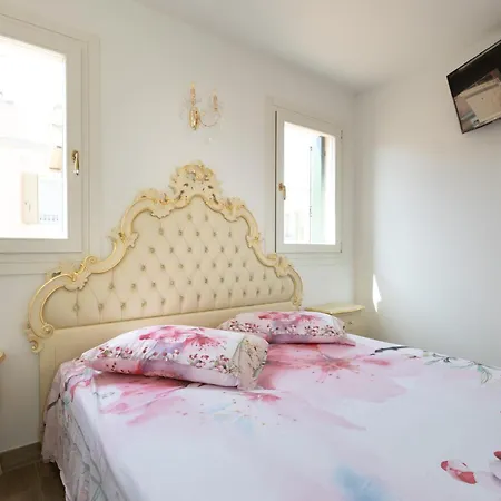 B&B Luxury Suite Antonietta-2